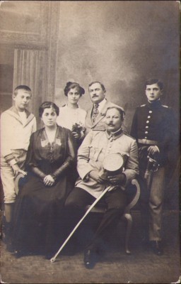 HST P865 Poză maior rom&amp;acirc;n cu sabie &amp;icirc;n ținută de ceremonie model 1916 foto
