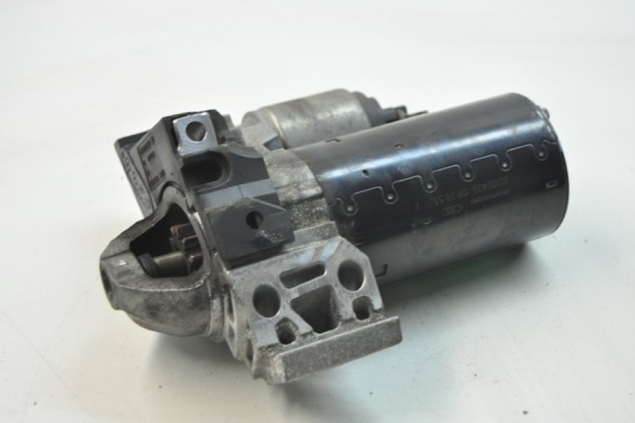 Electromotor BMW 3 F30, F80 2012 OEM: 8570383 11427761