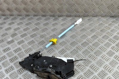 &amp;Icirc;ncuietoare ușă st&amp;acirc;nga față BMW 3 G20, G28 2024 OEM: 7445051 30738964 foto