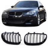 Grilaj sport cu dublu fante, lucios, potrivit pentru BMW Seria 5 E60 E61 03-10 Performance AutoTuning