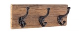 Cumpara ieftin Cuier de perete din lemn si 3 agatatori fier negru Rafter 33x14x13 cm