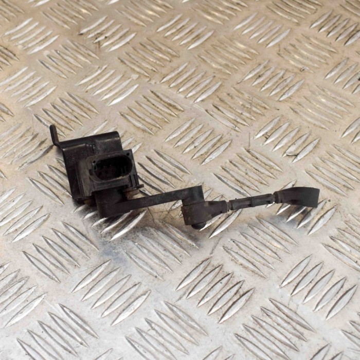 Senzor de nivel &icirc;nălțime dreapta față JAGUAR F-PACE X761 2015 OEM: GX73-3C280-CA 4049537