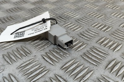 Filtru de antena TOYOTA PRIUS Hatchback _W2_ 2005 OEM: 90980-04174 | 31492185 foto