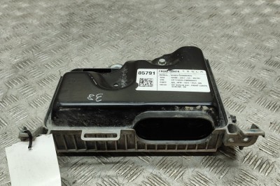 Modul de confort TESLA MODEL Y 2022 OEM: 1497327-00-B,1497319-00-E 29036288 foto