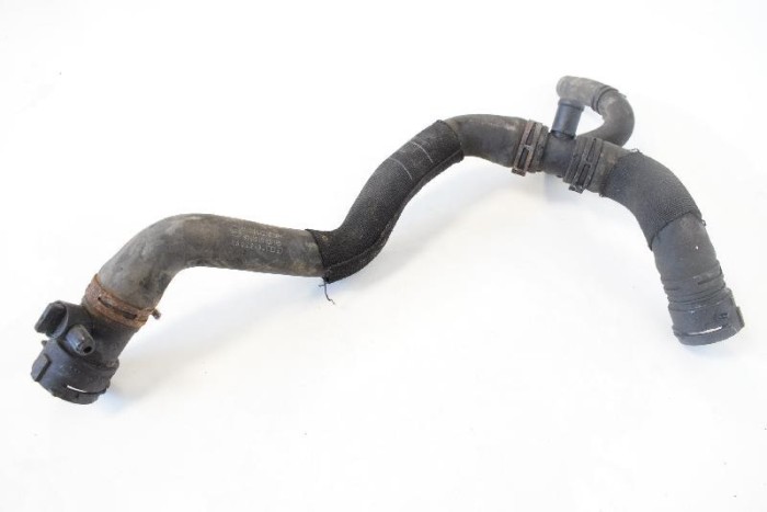 Furtun radiator răcire st&acirc;nga AUDI A6 4G2, C7, 4GC 2013 OEM: 4G0121049 | 3959049