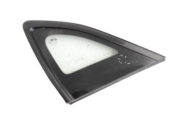Geam lateral dreapta spate HYUNDAI TUCSON TL, TLE 2018 OEM: 43R-00107 22655307
