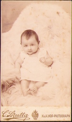 HST P2/290 Poză copil studio Skutta Viena foto