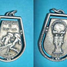 5156-Medalia Fotbal AICVS–Per Ludos Fraternitas Belgia. Primii ani de Fotbal.