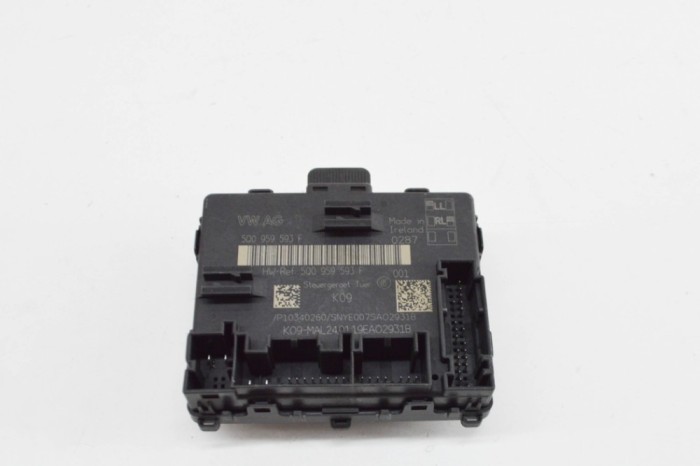 Modul de control ușă dreapta față VW ARTEON 3H7 2019 OEM: 5Q0959593F,P10340260 21583646