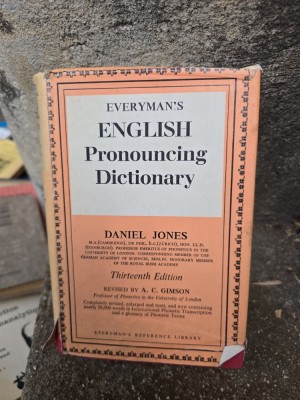 Everyman/s English Pronouncing Dictionary - Daniel Jones foto