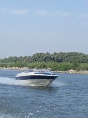 Barca Bayliner 1750 ls inmatriculata cu peridoc inmtriculat foto