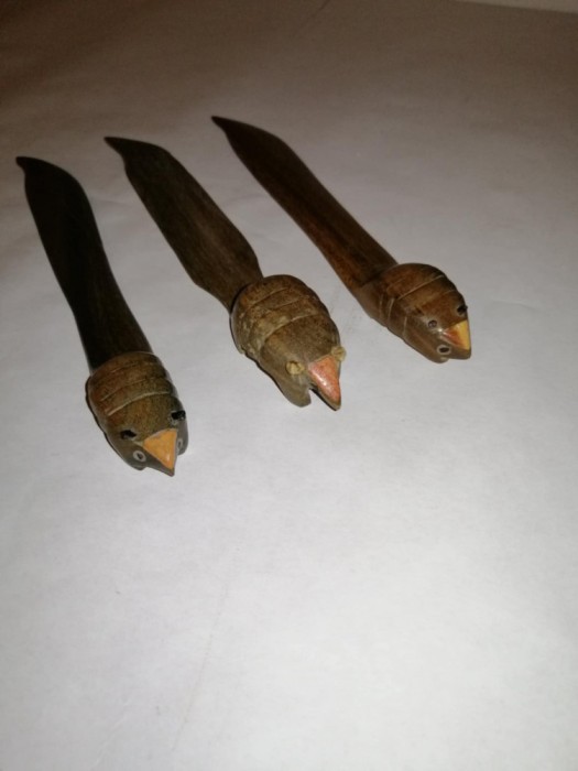 Set 3x Deschizator scrisori cutit corespondenta de colectie vintage sculptat manual din lemn coupe papier cu maner Tatu armadillo Argentina