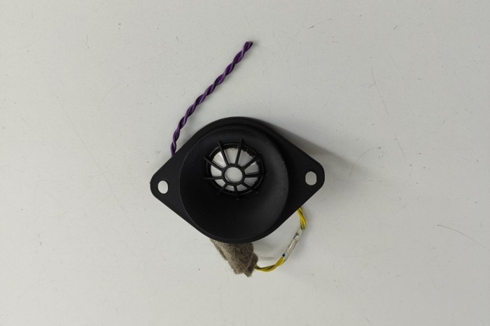 Difuzor ușă st&acirc;nga față BMW 6 Cabrio F12 2012 OEM: 9224868 29488763