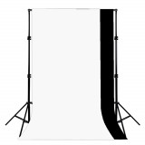 Kit pentru studio foto, suport cu 2 fundaluri alb/negru + geanta transport + 3 cleme prindere, fundaluri 3 x 1.6 m, stativ 2 x 2 m, CA9031