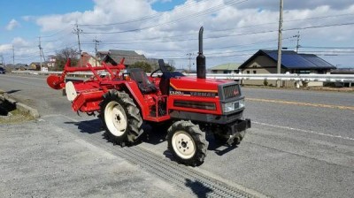 Tractor Yanmar FX20 foto