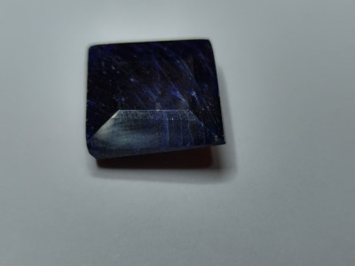 Safir natural 15. 7ct foto