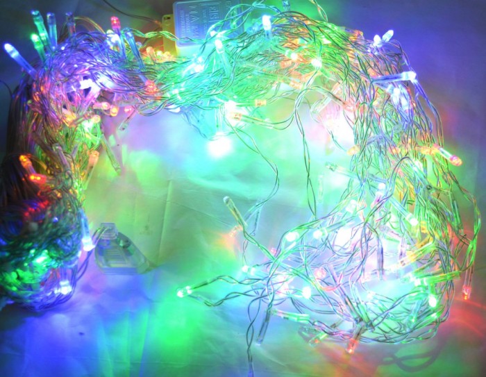 Instalatie de Craciun tip turturi, 270 LED-uri multicolore, jocuri de lumini, 6 m