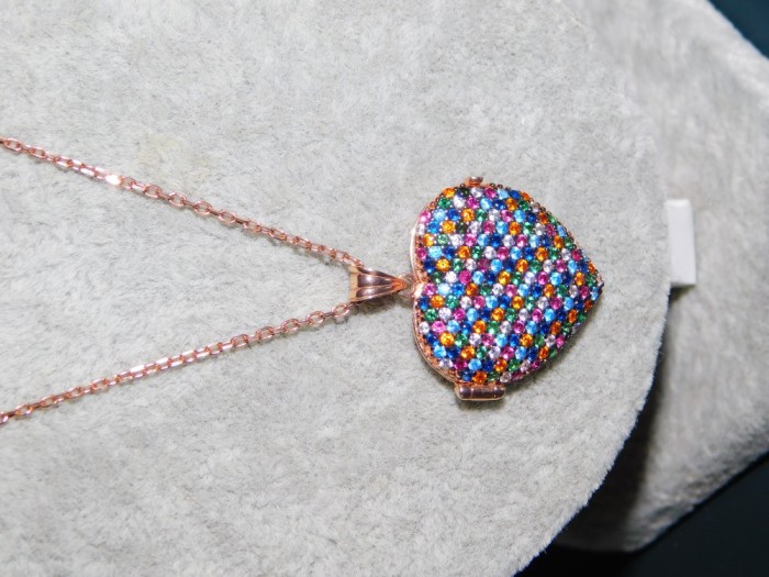 Colier nou tip caseta , argint , placare , zirconii multicolore