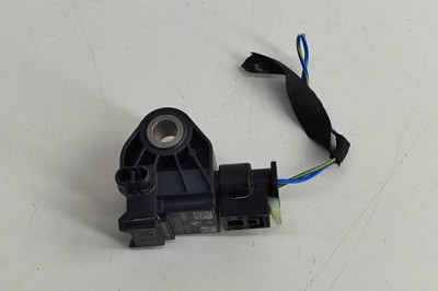 Senzor de impact st&amp;acirc;nga spate BMW iX I20 2022 OEM: 9496815,A3C0637430000 | 29049332 foto