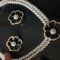 Set BIJUTERII dama-ELEGANT (colier+cercei) mărgele albe martisor