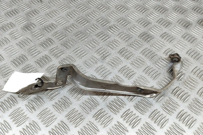 Suport bara de protecție dreapta față AUDI A6 Avant 4G5, C7, 4GD 2017 OEM: 4G0807592B 27764633