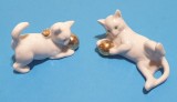 Lot x 2 Miniatura din ceramica - portelan PISICUTA - piesa veche de colectie