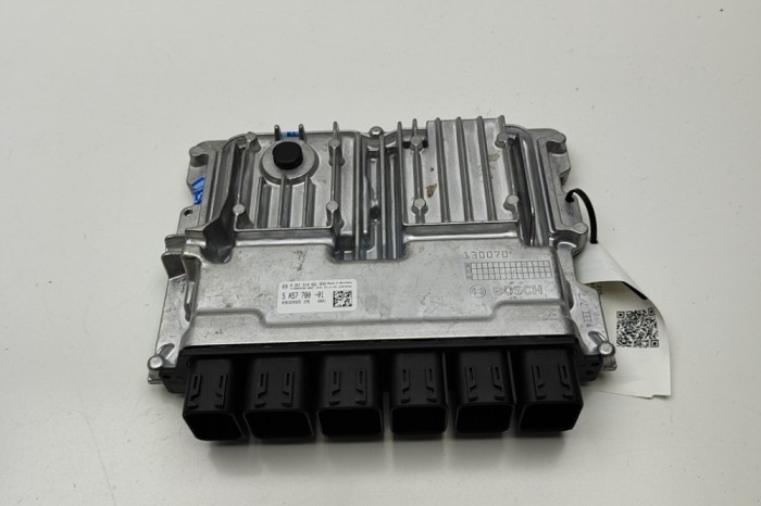 Unitate de control motor BMW 2 Gran Coupe F44 2023 OEM: 5A57780,0261S1066L 29622229