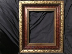 arta / design / vintage - Rama deosebita din lemn pentru fotografii tablou etc