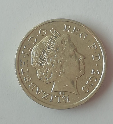 M3 C50 - Moneda foarte veche - Anglia - o lira sterlina - 2010 foto