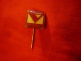 Insigna Magazinului Victoria , metal si email , h=1,2cm