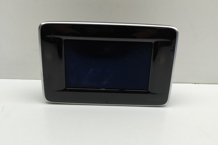 Ecran de navigație MERCEDES-BENZ A W176 2015 OEM: A2469001206,A1729023903,A2C87519900 31382990
