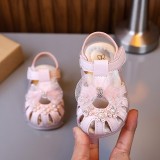 Sandale roz elegante pentru fetite &ndash; cu floricele si fundita (Marime
