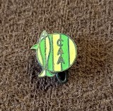 Insigna (model vechi) fotbal - Club Atl&eacute;tico Aldosivi - Mar del Plata (Argentina)