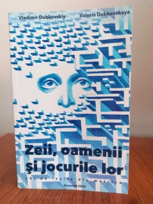 Vladimir Dubkovskiy/Valeria Dubkovskaya, Zeii, oamenii și jocurile lor foto