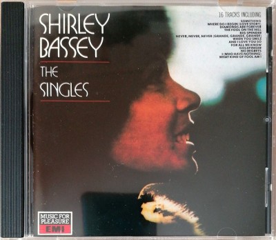CD set compilație - Shirley Bassey: The Singles foto