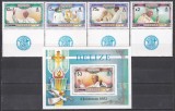 Belize 1983 - Crăciun - Vizita Papei Ioan Paul al II-lea, Serie cu Tabsuri + Colita, MNH