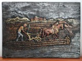 Plug cu cai - aplica metalica in relief, pictata manual, 37 x 27 cm