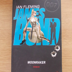 JAMES BOND MOON RAKER-IAN FLEMING-R6D