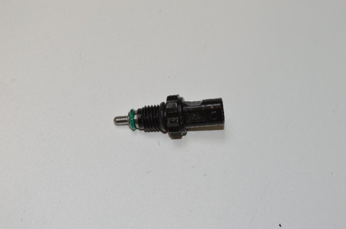 Senzor de temperatură AUDI Q7 4L 2010 OEM: 059919523A | 2460727