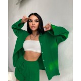 Compleu de varaa cu pantaloni scurti si camasa, verde inchis