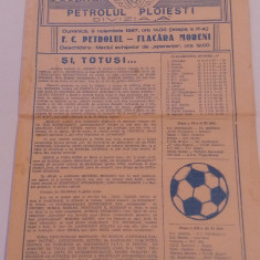 Program meci fotbal PETROLUL PLOIESTI - FLACARA MORENI (08.11.1987)