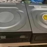 Vand 2 unitati DVD-ROM