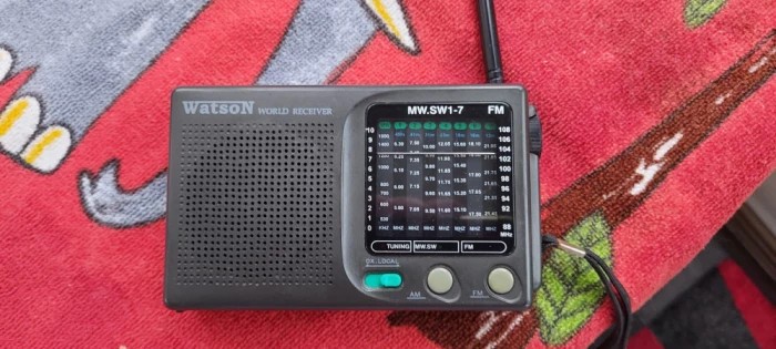 RADIO WATSON MW SW 1-7 , FUNCTIONEAZA .