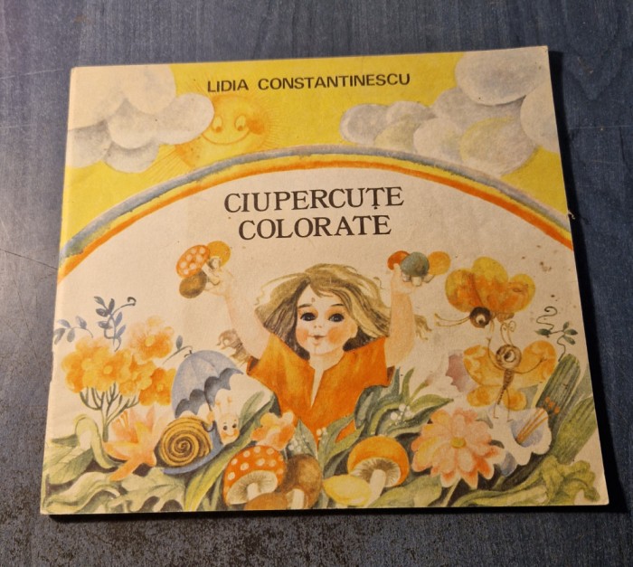 Ciupercute colorate Lidia Constantinescu cu autograf