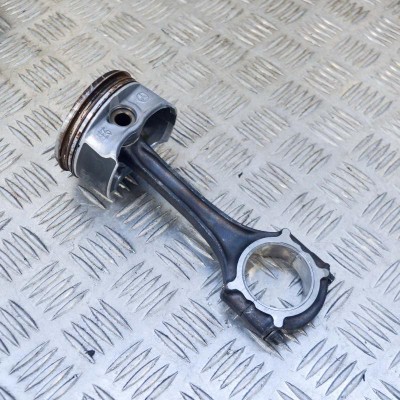 Piston MERCEDES-BENZ A W169 2005 OEM: A2660300917,A2660300520,A2660301020 10036827 foto