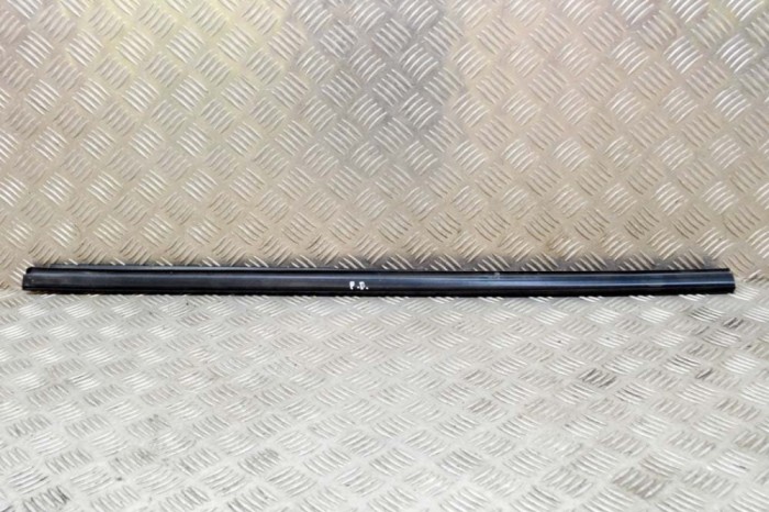 Garnitura ușă dreapta față JAGUAR XK Coupe X150 2013 OEM: 2L121336 | 14688935