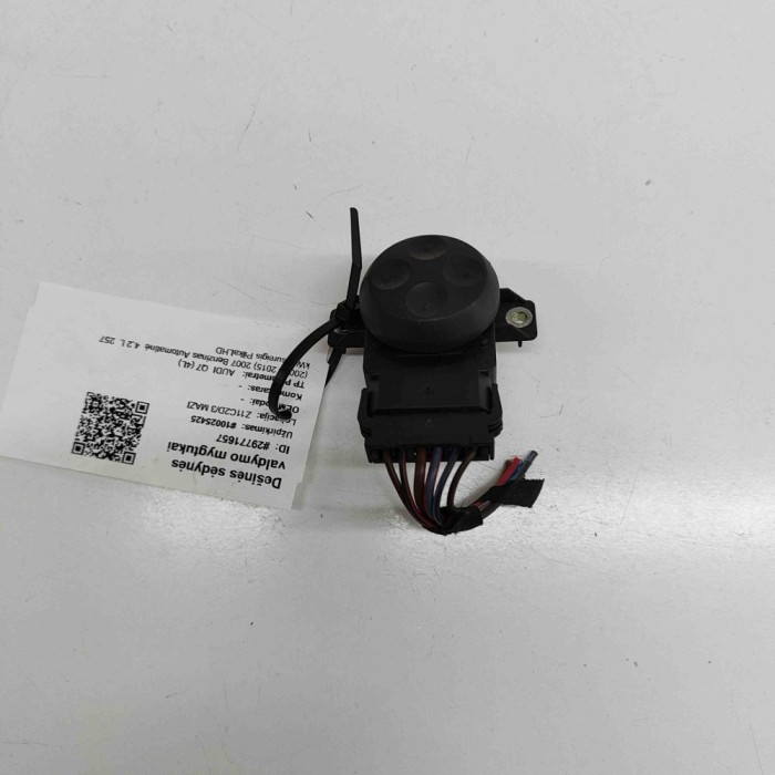 Buton de control scaun dreapta AUDI Q7 4L 2007 OEM: 8E0959777B | 29771657