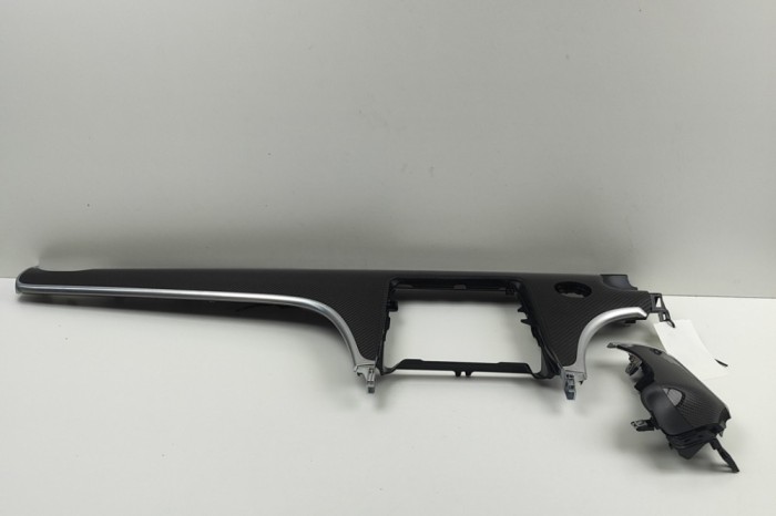 nerasta MERCEDES-BENZ C S206 2024 OEM: A2066805504,A2066805304 30455412