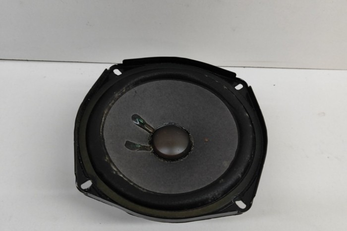 Difuzor ușă dreapta spate CHEVROLET CORVETTE C6 2006 OEM: 10333018 22252567