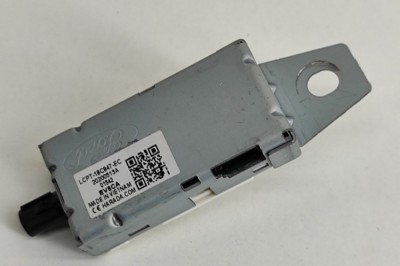 Amplificator de antena FORD PUMA J2K, CF7 2020 OEM: LCPT-18C847-EC 22152722 foto